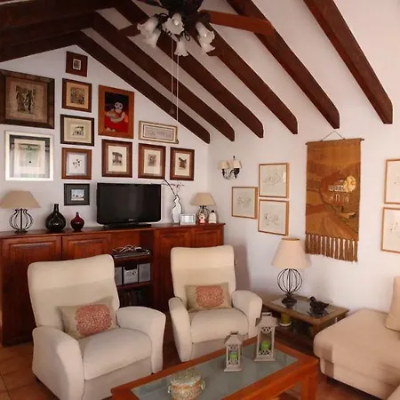 Casa Tajinaste * بويرتو ذيل كارمين